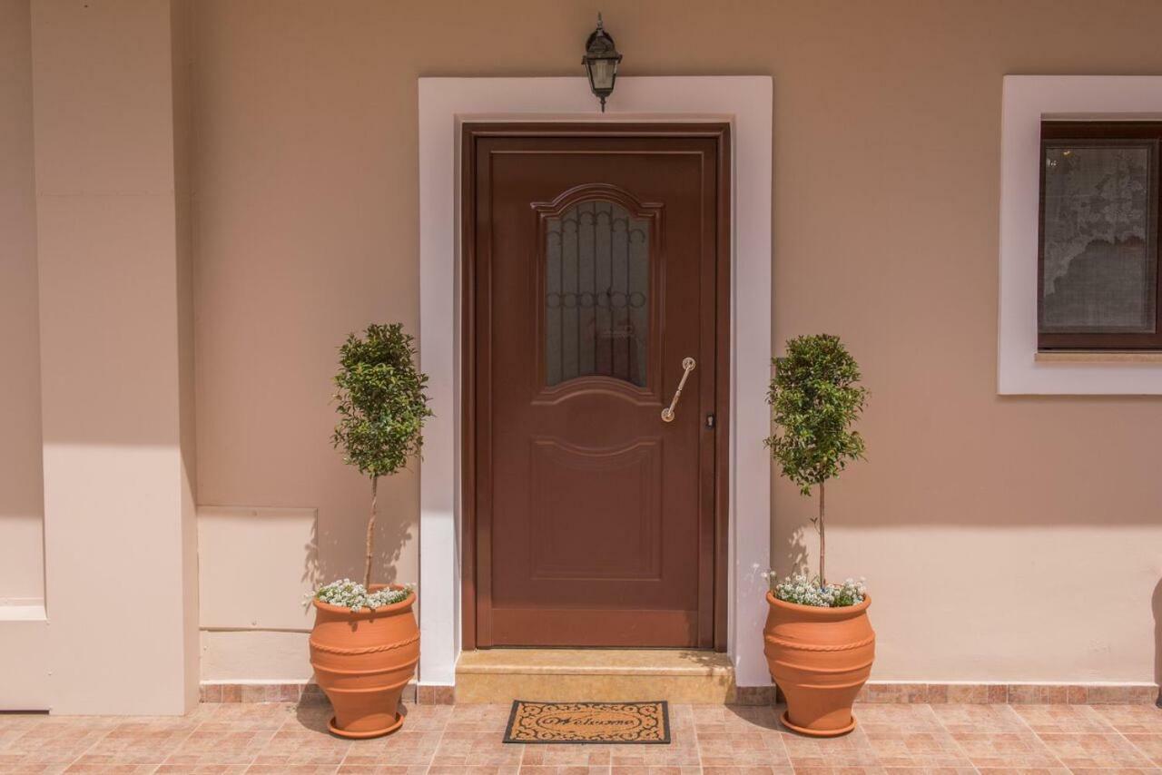 Marika Traditional Home Elos Екстер'єр фото