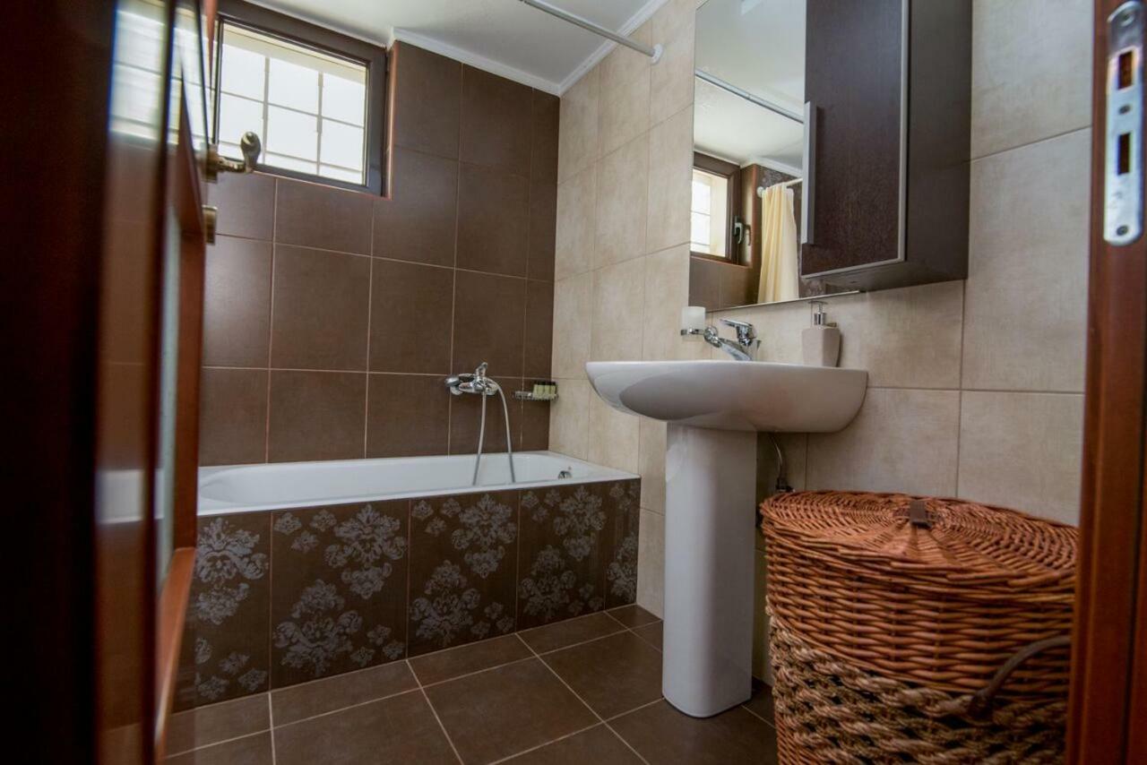 Marika Traditional Home Elos Екстер'єр фото
